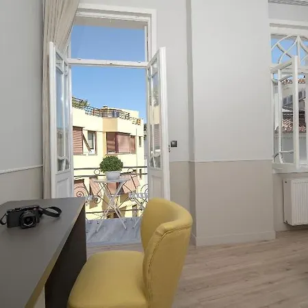 Nocleg ze śniadaniem Plaka Arch Ateny